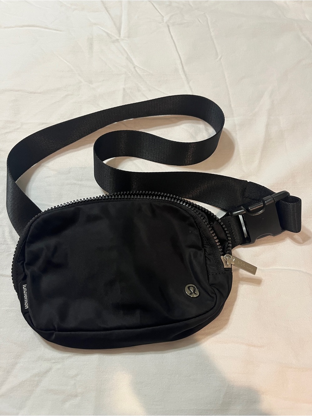 lululemon athletica Black Slim Belt Bag